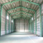 埼玉倉庫 100坪の天井の高い賃貸倉庫