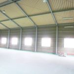 倉庫の床が土や砂 スポーツ施設として